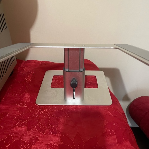 Silver Laptop Stand - Picture 3 of 6